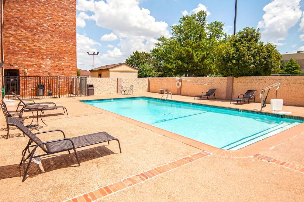 Governors Suites Hotel Oklahoma City Airport Area Exterior foto